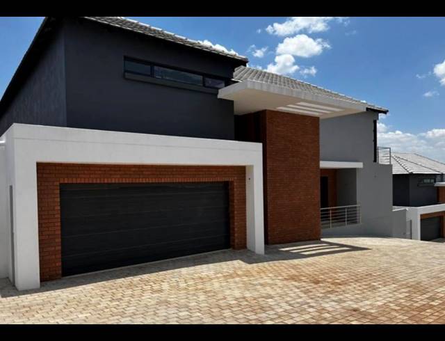 4 BEDROOM PROPERTY TO RENT IN WATERKLOOF RIDGE